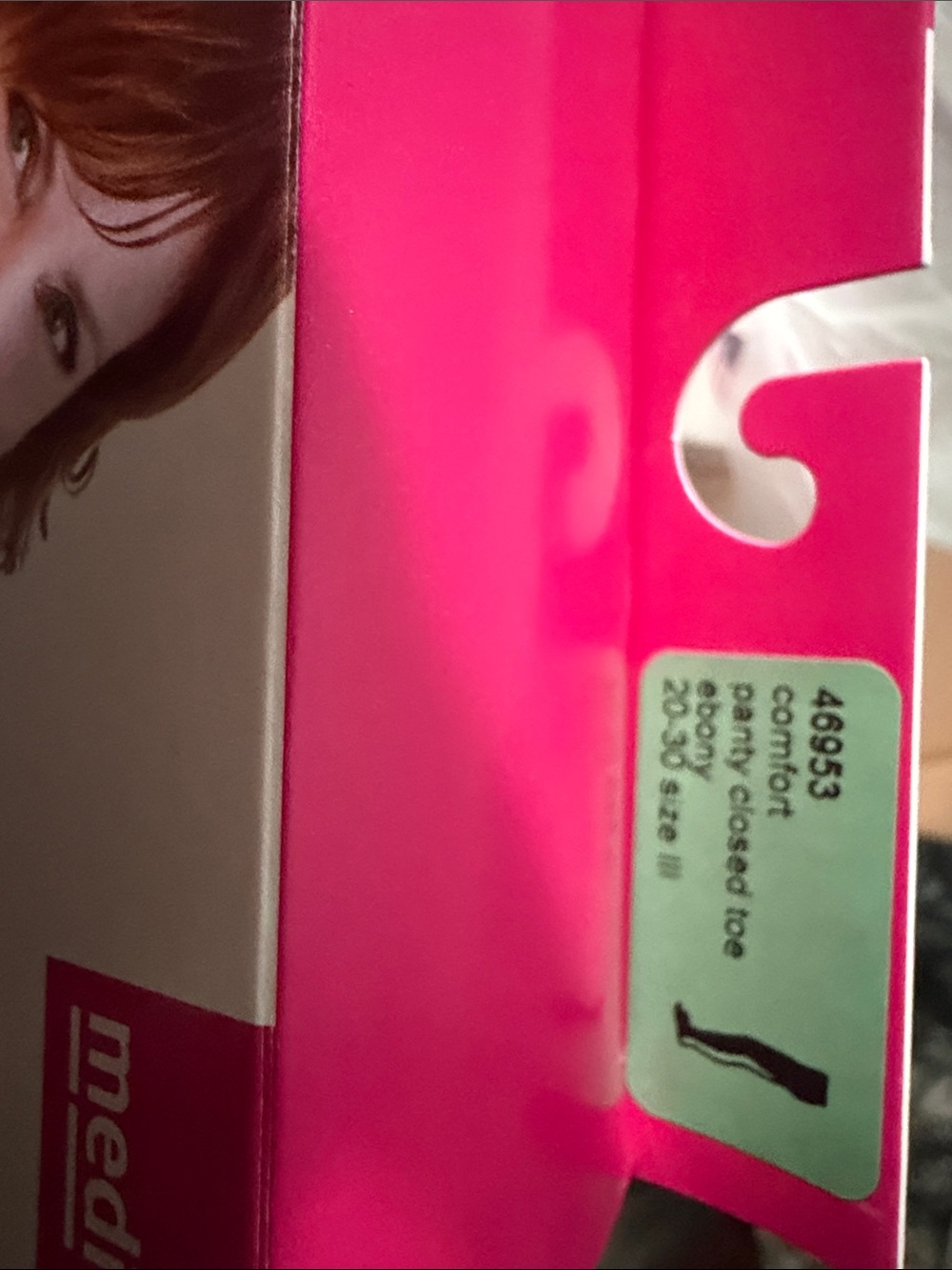 Mediven Comfort Closed-Toe Pantyhose 2 Natural & 2 Black - Picture 3 of 3